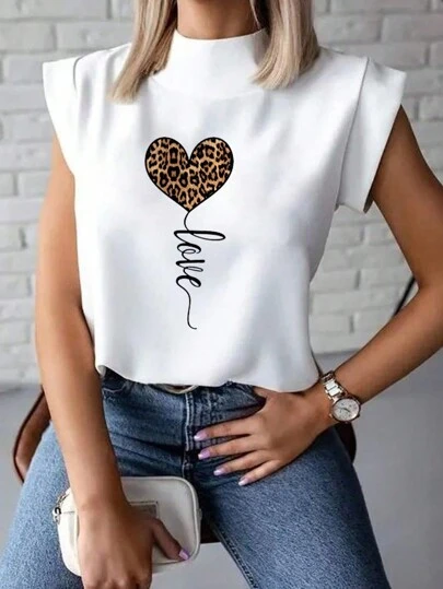 INAWLY Camiseta gráfica con estampado de corazón con letras y leopardo, cuello alto para mujer, con estampado de guepardo