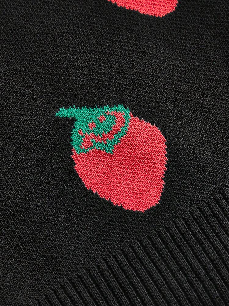 Plus Size Music Festival Strawberry Pattern Cropped Knit Top