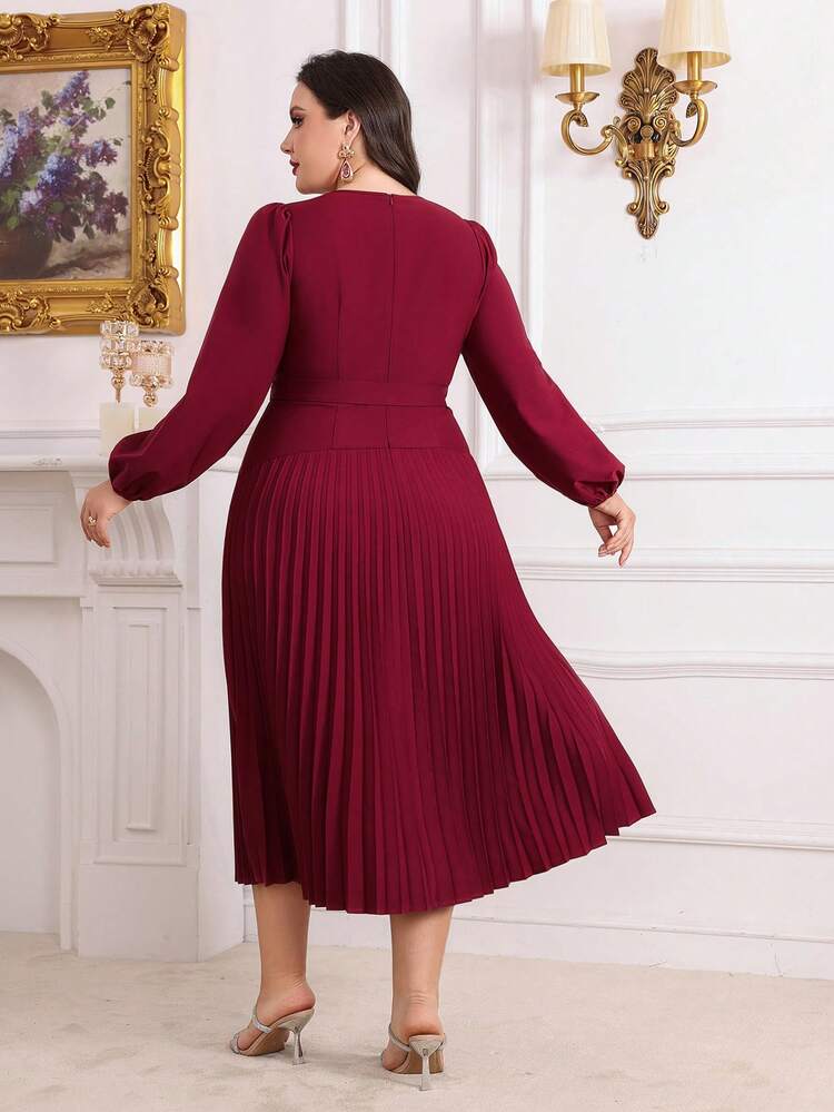 Burgundy Red Plus Size Women's Lantern Sleeve Round Neck Dress With Hollow Out Design, Pleated Hem Long Evening Dresses