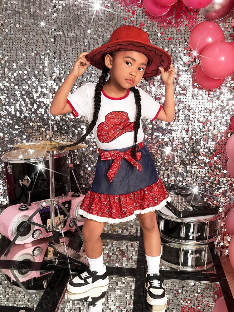 Young Girl Red & White Paisley Short Sleeve T-Shirt And Skirt Casual 2pcs/Set