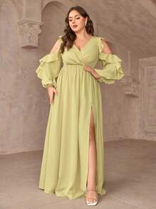 SHEIN Belle Kích thước lớn màu trơn Màu sắc Cổ chữ V Vai lạnh Đường viền cổ áo Mặt trước Tách Váy phù dâu - Màu vàng - Xem 4