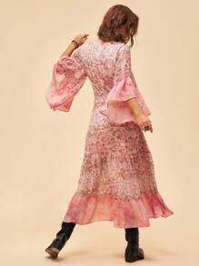 Bohemela 復古風中空腰部印花扇形袖度假裙