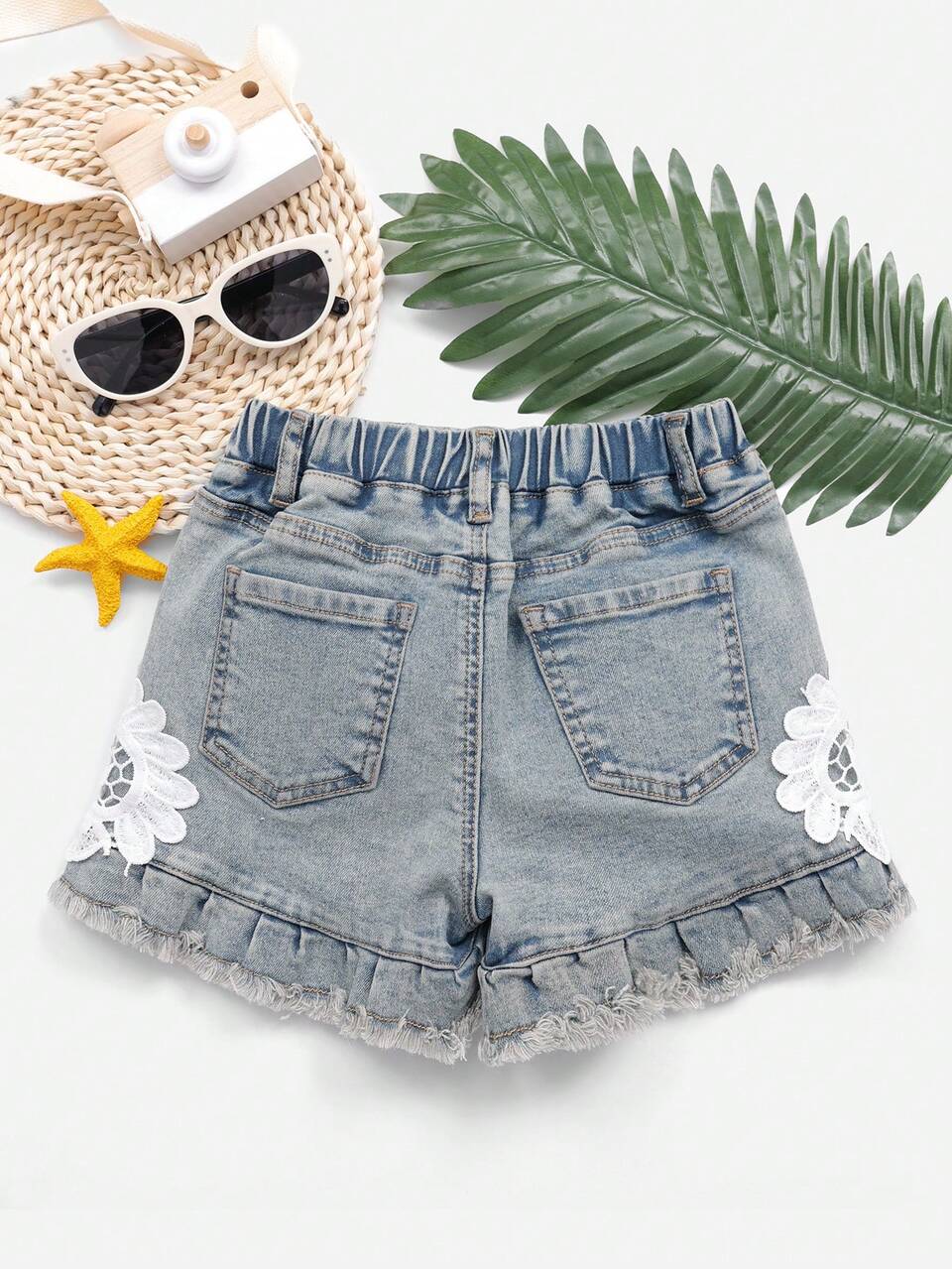 Young Girls' Vintage Style Lace Patchwork Elastic Waist Ruffle Hem Stretchy Denim Shorts Casual Wear