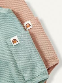 Cozy Pixies 嬰兒男寶2入組休閒純色側邊口袋圓領無袖連身衣套裝