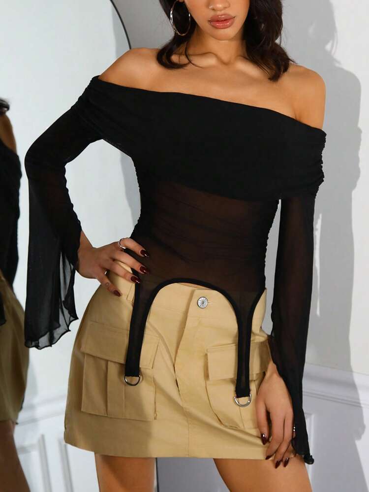 Women's Asymmetrical Mesh Contrast Off Shoulder Top With Asymmetrical Hem