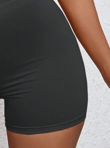 SHEIN 純色彈性緊身自行車短褲