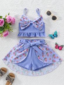 SHEIN Ensemble deux pièces avec camisole imprimée florale de vacances et shorts décorés de papillons pour jeune fille