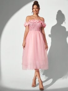 SHEIN Belle 女士露肩 3d 花卉装饰粉色闪光网眼撞色 A 适合约会晚宴鸡尾酒会礼服 - 淺粉色 - 查看 7