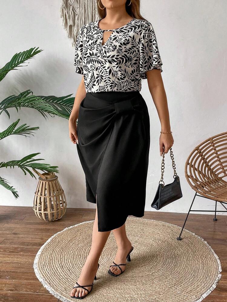 Plus Size Women's Botanical Print Shirt With Keyhole Neckline And Skirt 2 Pieces Set