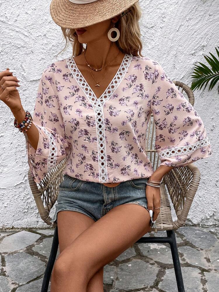 Women Floral Lace Patchwork Summer Blouse, For Vacation