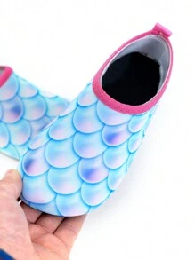 Girls' Water Shoes Kids & Aqua Shoes Kids With Enchanting Fish Scale Pattern - Ultra-Lightweight, Anti-Slip, Cut-Proof For Beach, Water Park, Grass & Yoga, Quick-Drying - Multicolor - View 6