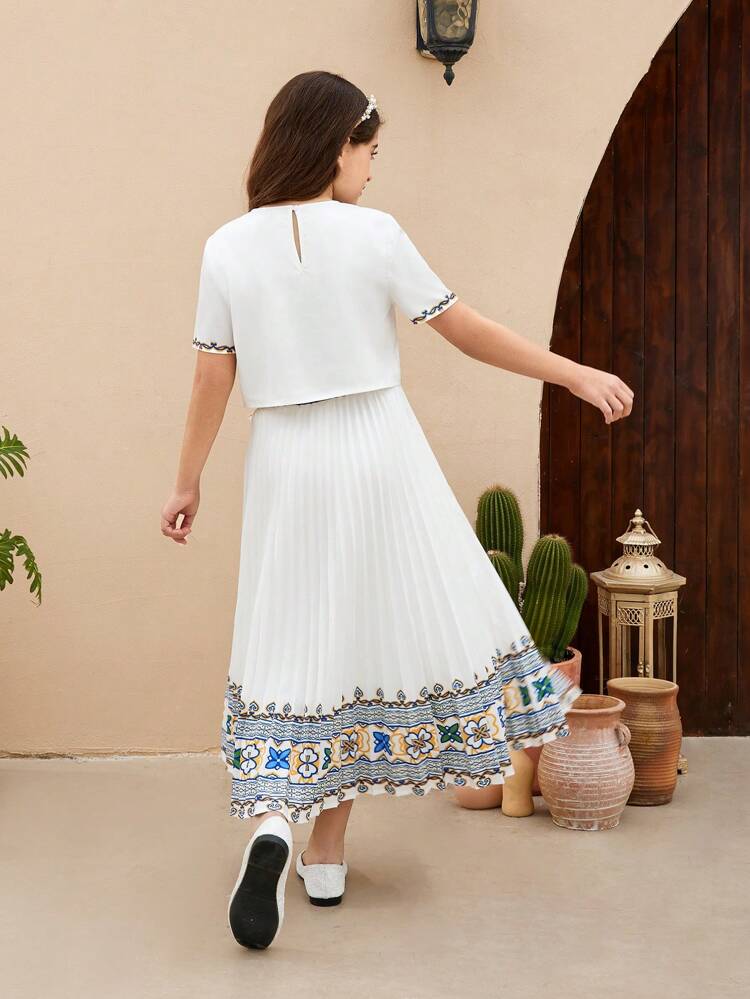 Tween Girls' Floral Print Top And Pleated Skirt Set, Cute Round Neckline Design For Modesty And Vacation, Spring/Summer