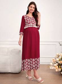 SHEIN Vestido rojo con estampado geométrico, ajuste holgado, flecos y cuello redondo para mujer embarazada, ideal para primavera y maternidad - Multicolor - Ver 3