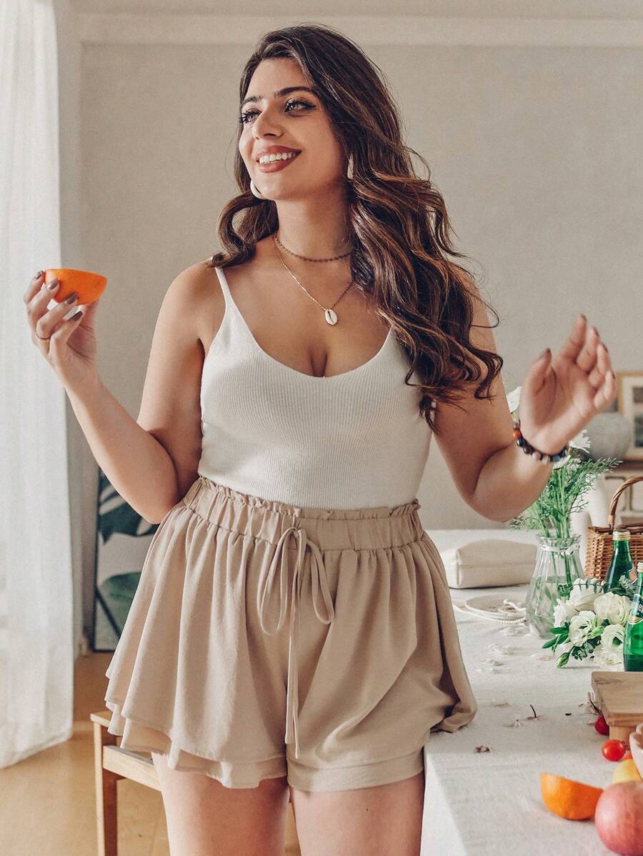 SHEIN Clasi Plus Size Elastic Waist Tie Belt Shorts