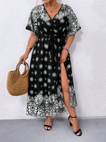 SHEIN Clasi 大尺碼印花分叉v領夏季連衣裙 - 黑與白 - 查看 1