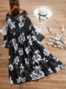 EMERY ROSE Conjunto de dos piezas con estampado floral para tallas grandes - Blanco y Negro - Ver 1