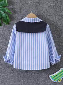 SHEIN 男孩彩色條紋拼接斗篷式襯衫 - 藍白色 - 查看 2