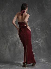 Zolique Women's Sleeveless Halter Top And Bodycon Skirt Two Piece Set - Burgundy - View 2