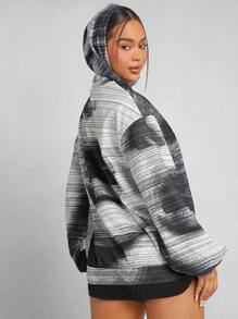 Denimoi Fashion Face Graphic Kangaroo Pocket Hoodie - Multicolor - View 2