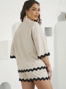 SHEIN Unity 扇貝邊襯衫和短褲套裝 - 卡其色 - 查看 2