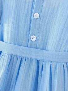 SHEIN Vestido sencillo de niña en color azul claro con manga corta para el verano - Azul - Ver 4
