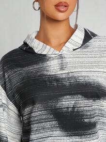 Denimoi Fashion Face Graphic Kangaroo Pocket Hoodie - Multicolor - View 3