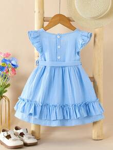 SHEIN Vestido sencillo de niña en color azul claro con manga corta para el verano - Azul - Ver 2