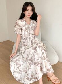 DAZY Đầm maxi họa tiết hoa, cổ chữ V, chất liệu chiffon, viền xếp ly và eo nhún. - Cà phê - Xem 7