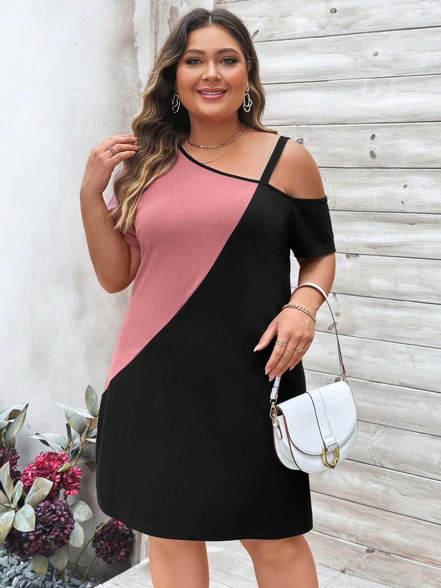 SHEIN LUNE 大尺碼女士不對稱領口雙色t卹連衣裙,夏季服裝 - 彩色 - 查看 1