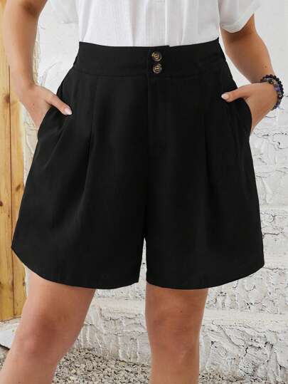 EMERY ROSE Plus Size Solid Color Pleated Loose Casual Shorts
