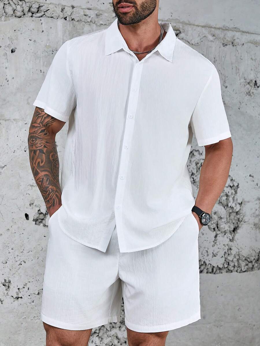 Manfinity Homme 男士大尺寸純色襯衫和短褲套裝 - 杏色 - 查看 1