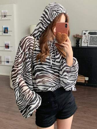 DAZY Loose Fit Zebra Pattern Drawstring Hooded Lantern Sleeve Shirt