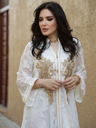 Al Najma 拼色刺绣拼布缺口领长袖 Jalabiya 连衣裙开斋节连衣裙，朴素的长袍