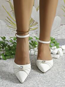 秋冬女士简约风格白色低跟鞋，尖头踝带，带有水钻装饰和扭曲细节，适合户外派对平底鞋情人节 - 白色 - 查看 2