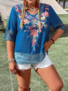 EMERY ROSE Plus Size Floral Print Lace Spliced Shirt - Green - View 4