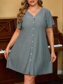 Plus Size Women's Single Breasted Short Sleeve Night Dress - Green - View 1