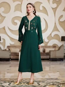 Al Najma V-Neck Arabic Style Dress With Rhinestone Embellishment - Dark Green - View 5
