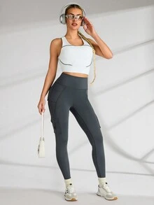 VARSITIE Thể thao Yoga Cơ bản Ngực Với Áo ba lỗ - trắng - Xem 3