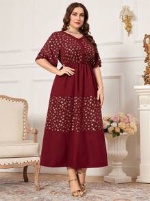 Al Najma Vestido burdeos talla grande con estampado en relieve y parches - Burdeos - Ver 4