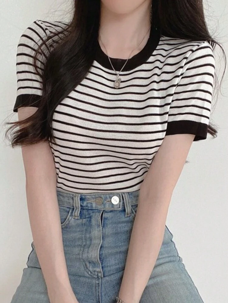 Striped Fitted Short Sleeve Knit Top Summer