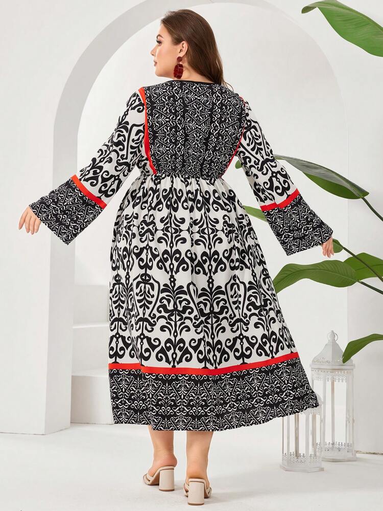 Plus Graphic Print V-Neck Bell Sleeve Dress