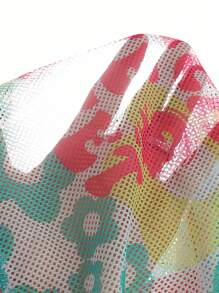 SHEIN 少女夏季新可愛服裝套裝：背心，有空洞&口號印花的網紗背心，休閒短褲 3入組 - 綠色 - 查看 3