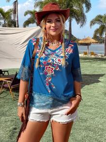 EMERY ROSE Plus Size Floral Print Lace Spliced Shirt - Green - View 1