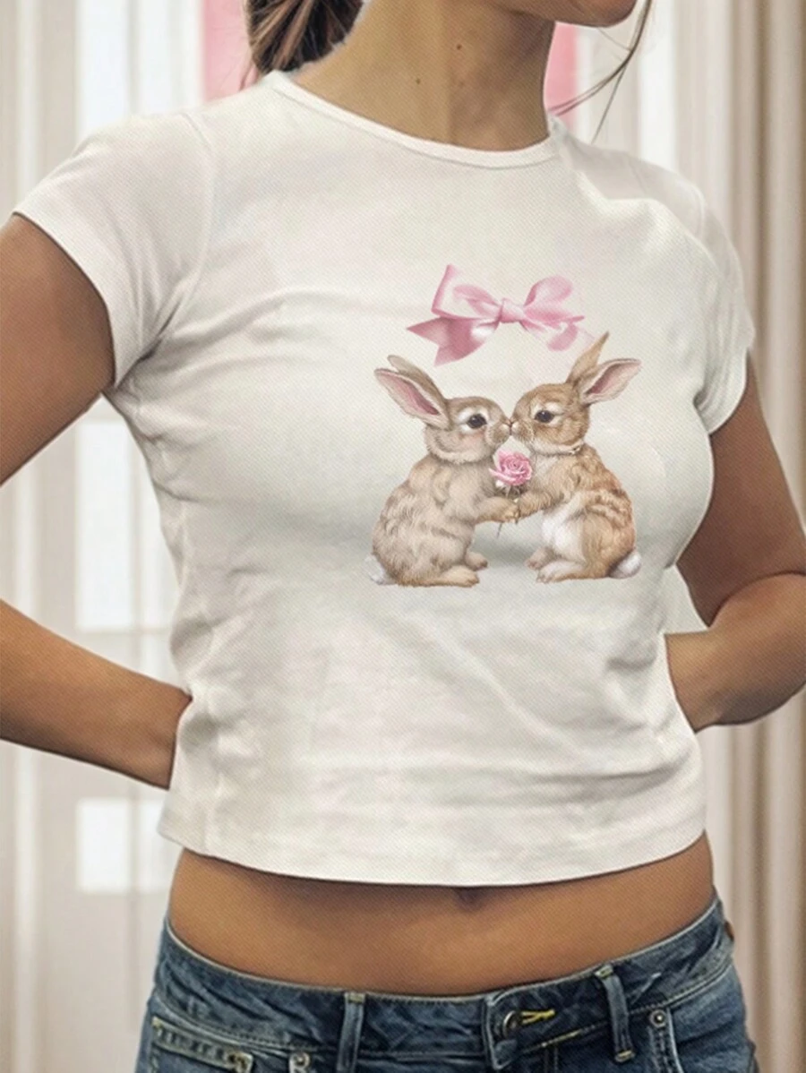 SHEIN EZwear T-shirt court ajusté en coton pour femme avec motif de lapin et nœud papillon rond, à manches courtes, approprié pour l'été