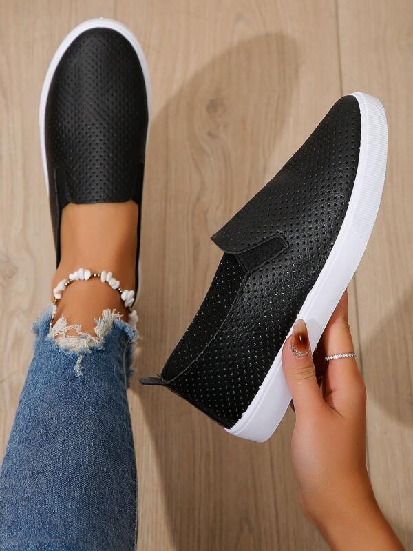 Black Casual Outdoor Sports Shoes For Women, Round Toe Slip-On Single Layer PU Breathable Versatile Sneakers (Run Small By One Size), Spring/Autumn