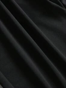 SHEIN LUNE 親子裝豹紋心形圖案簡約圓領短袖T卹，適合夏季，適中大小女士兩件套愛心外出裝扮 - 黑與白 - 查看 7