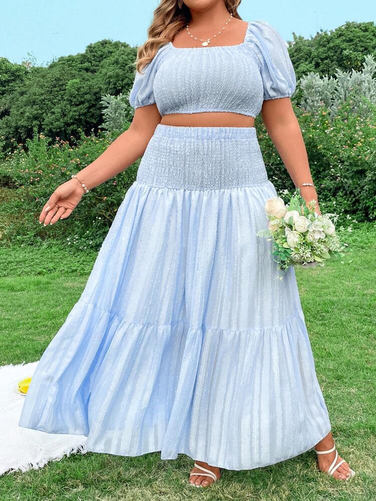 Plus Size Solid Color Crossed Short Crop Top And Skirt Set