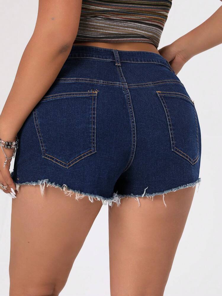 Plus Size Slim Fit Mini Denim Shorts With Frayed Hem