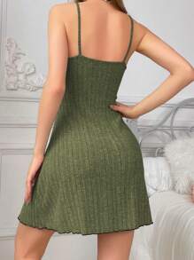 Vestido de pijama con tirantes de espagueti y decoración de lazo