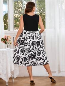 SHEIN Clasi 大碼花卉拼接印花v領無袖連衣裙 - 黑與白 - 查看 2